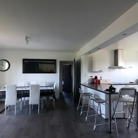 Maison Avec 3 Chambres A 10 Min De Plage
