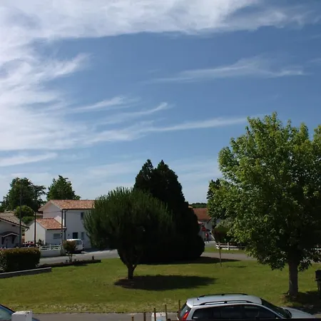 Dom wakacyjny Maison Avec 3 Chambres A 10 Min De Plage *